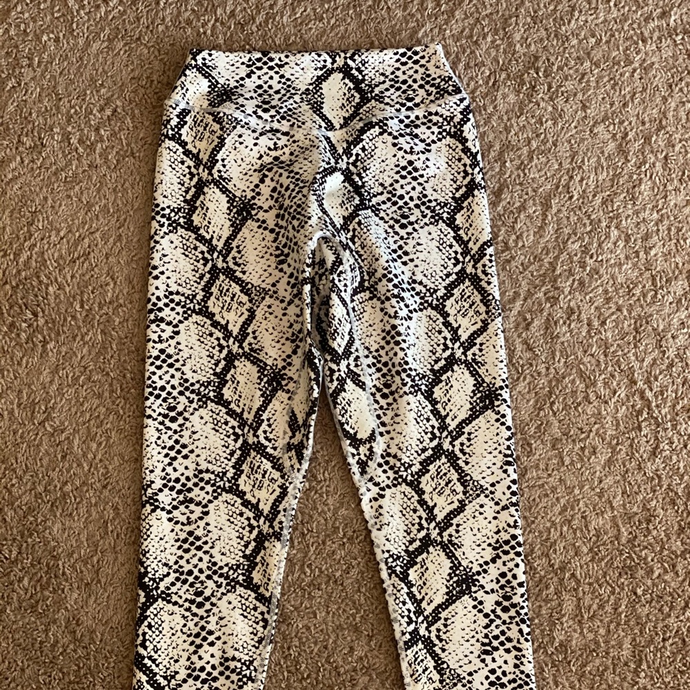 Balance Athletica leggings